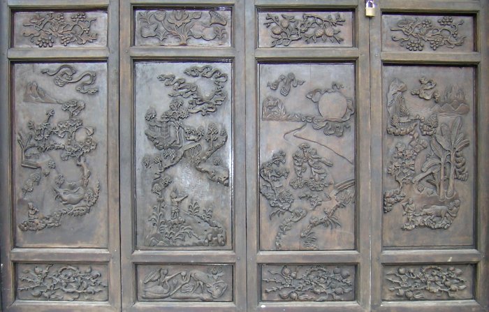 Door carvings at a temple near the Perfume Pagoda.