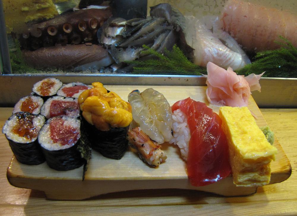 Sushi breakfast at Daiwa
